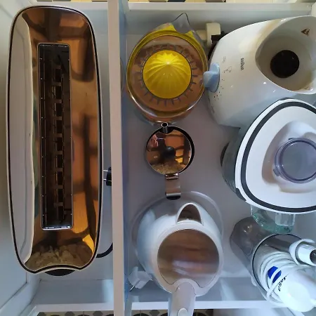 Al Otro Lado Del Mar