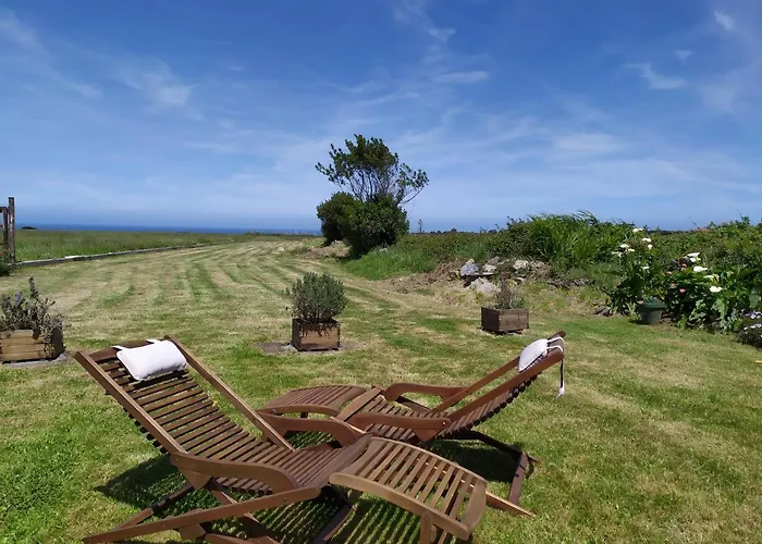 Al Otro Lado Del Mar Ovinana (Cudillero)