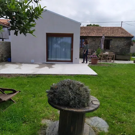 Al Otro Lado Del Mar *